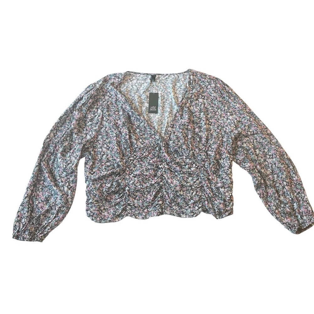 NWT Wild Fable Size 4X Ditsy Floral Blouse Longsleeve V-Neck Ruched Prairie Crop